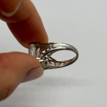 925 Sterling Silver CZ Ring Size 4