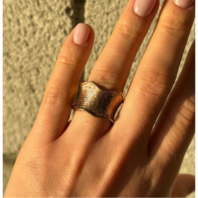 925 Sterling Silver Gold Plated Ring Size 6