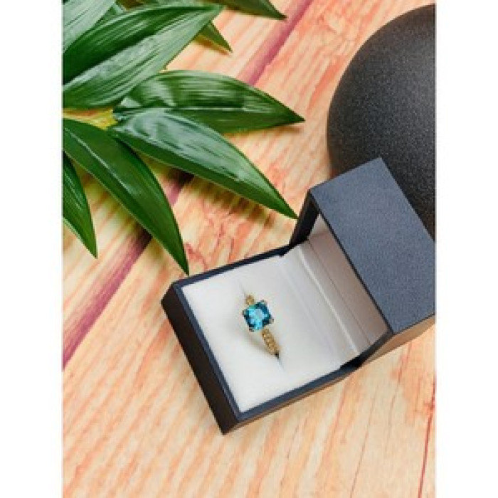 925 Sterling Silver Gold Plated Blue Topaz Ring Size 8