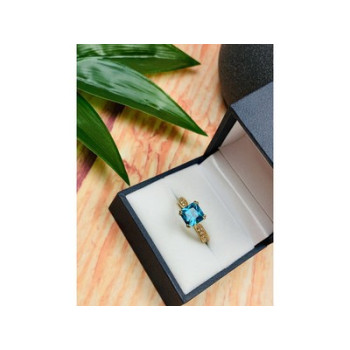 925 Sterling Silver Gold Plated Blue Topaz Ring Size 8