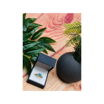 925 Sterling Silver Gold Plated Blue Topaz Ring Size 8