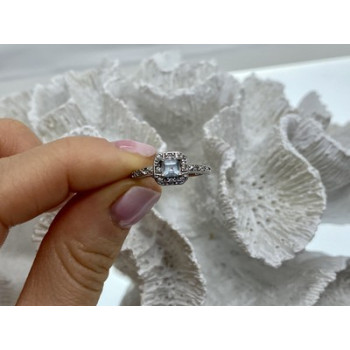 925 Sterling Silver Aquamarine & CZ Ring Size 6.5