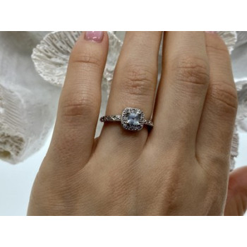 925 Sterling Silver Aquamarine & CZ Ring Size 6.5