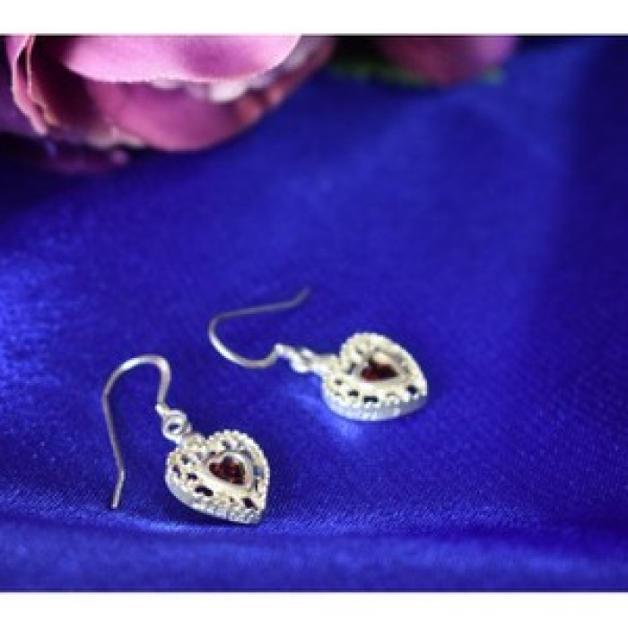 925 Sterling Silver Garnet 