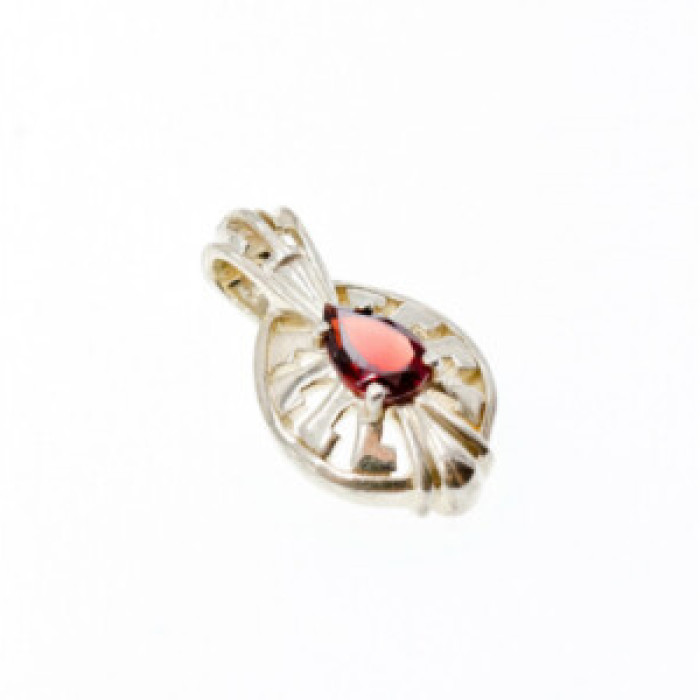 925 Sterling Silver Garnet Pendant