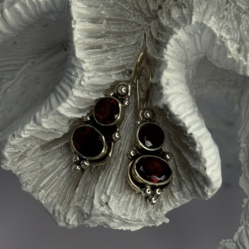 925 Sterling Silver Garnet Earrings Length 1.15 Inch