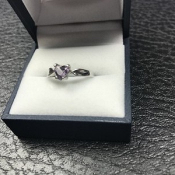 925 Sterling Silver Amethyst 