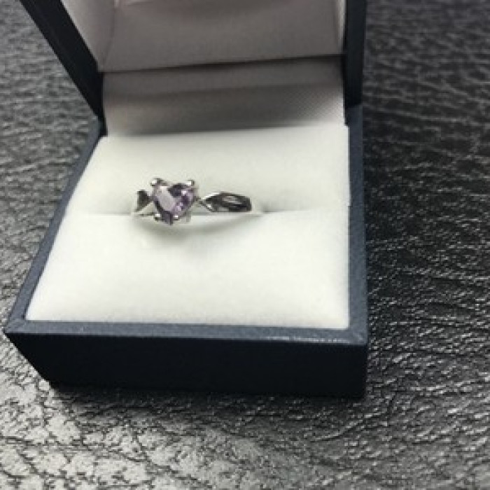925 Sterling Silver Amethyst 
