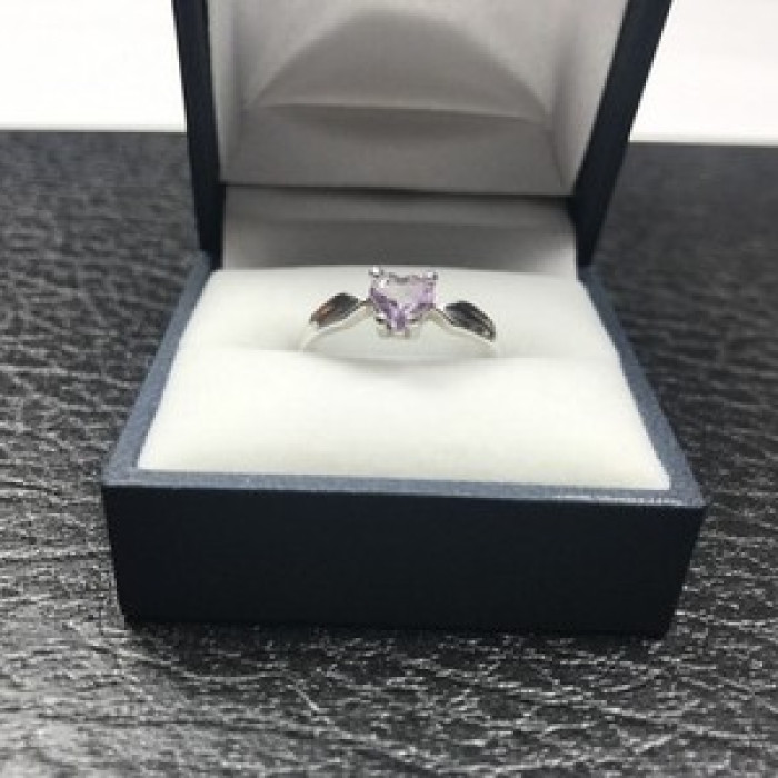 925 Sterling Silver Amethyst 