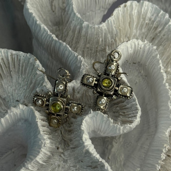 925 Sterling Silver Green Amber & Pearl Cross Earrings Length 1.50 Inch