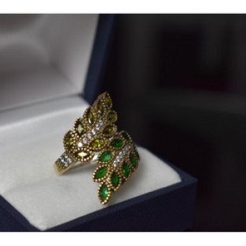 925 Sterling Silver With Gilding Green Alpanite & CZ Ring Size 8.5