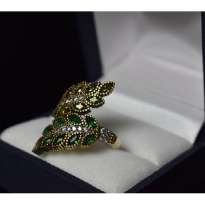 925 Sterling Silver With Gilding Green Alpanite & CZ Ring Size 8.5