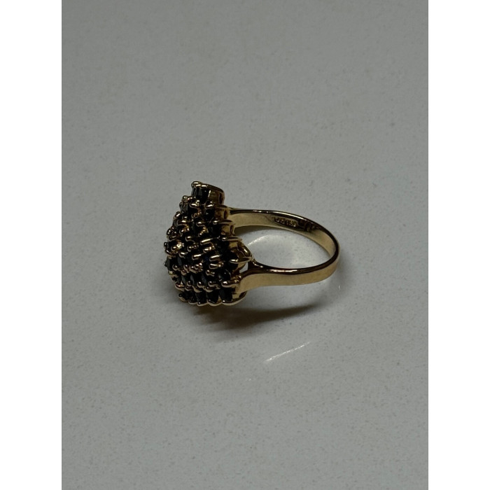 10K YELLOW GOLD RING SAPPHIRE SIZE 7