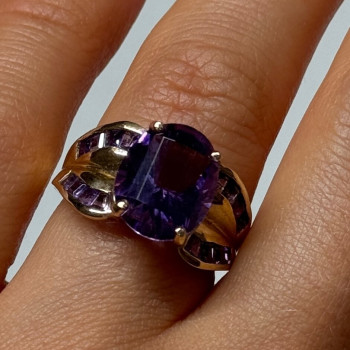10K Yellow Gold Amethyst Ring Size 7