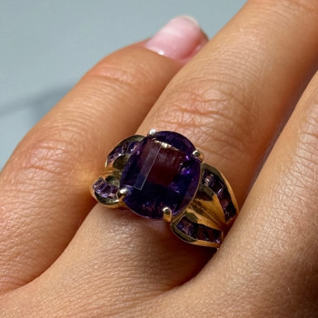 10K Yellow Gold Amethyst Ring Size 7