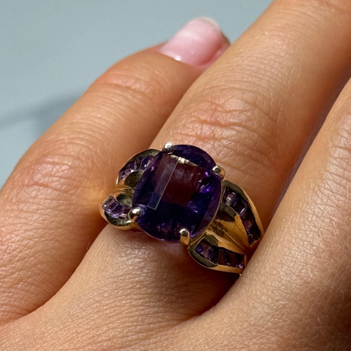 10K Yellow Gold Amethyst Ring Size 7
