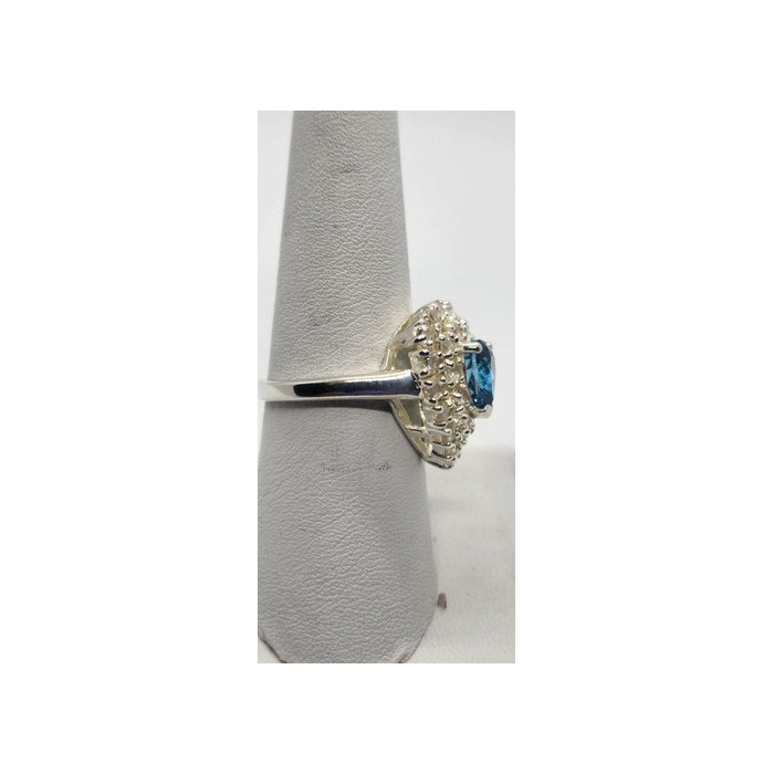 925 Sterling Silver Topaz Ring Size 8