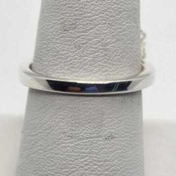 925 Sterling Silver Topaz Ring Size 8