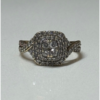 10K YELLOW GOLD DIAMONDS RING SIZE 9