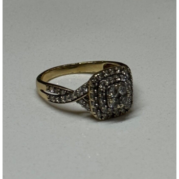 10K YELLOW GOLD DIAMONDS RING SIZE 9