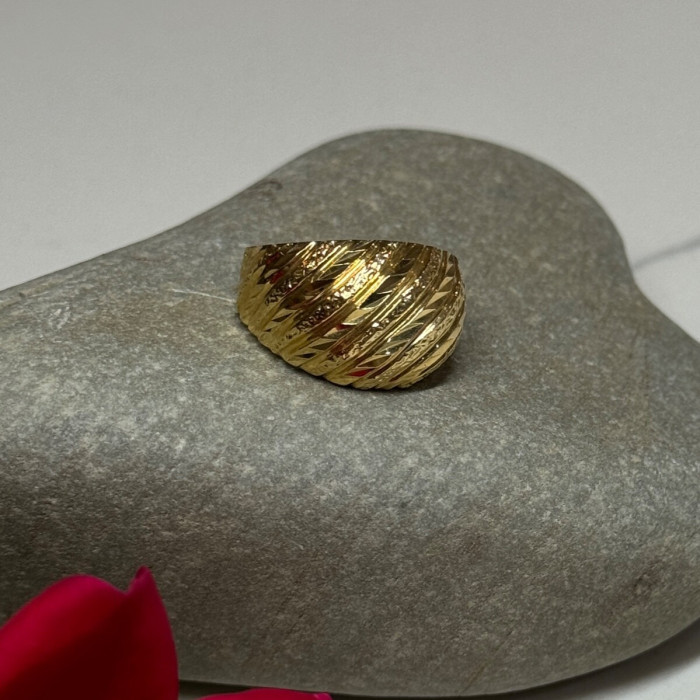 14K Yellow Gold Dream Ring Size 8