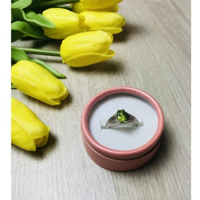 925 Sterling Silver Tsavorite Ring Size 9