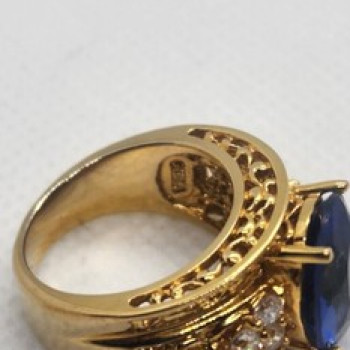 925 Sterling Silver With Blue CZ Ring Size 5