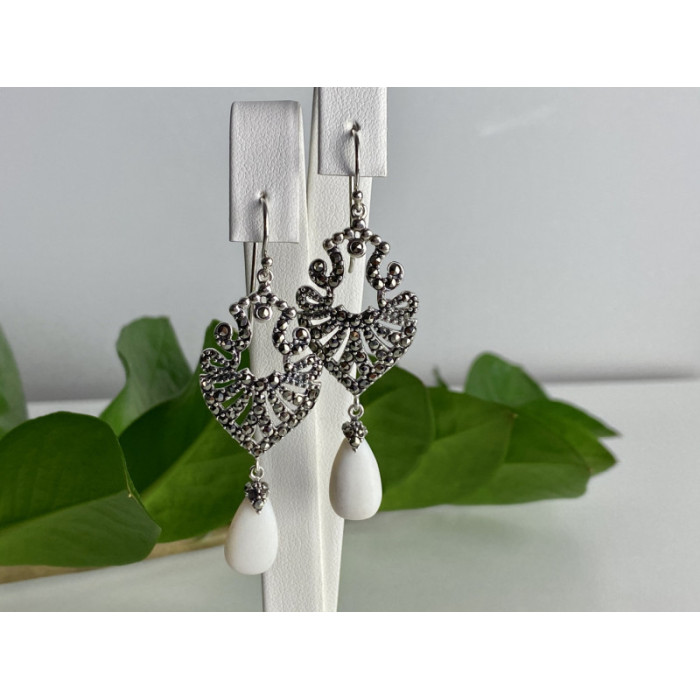 925 STERLING SILVER MOTHER OF PEARL & MARCASITES EARRINGS
