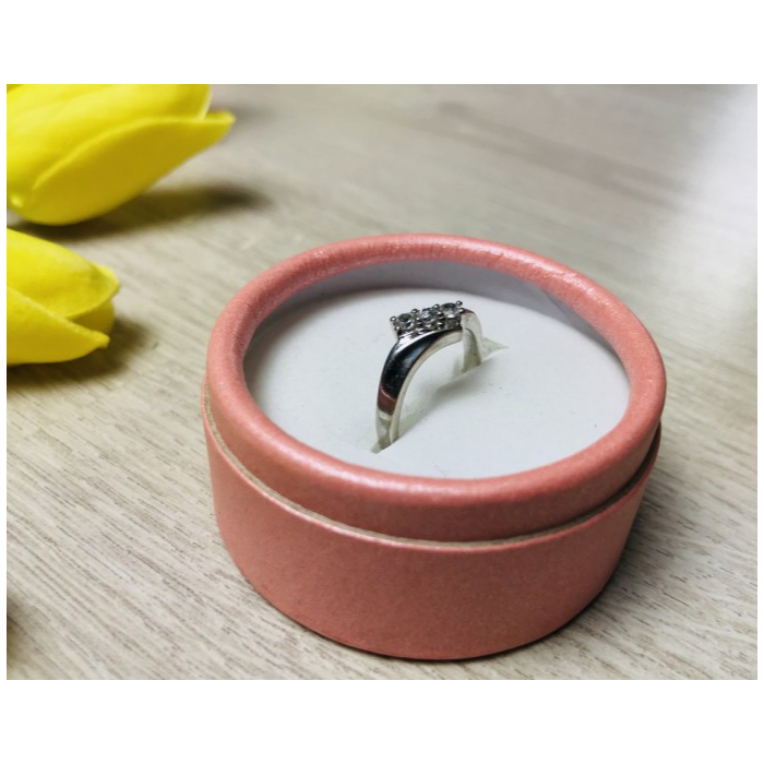 925 Sterling Silver CZ Ring Size 7