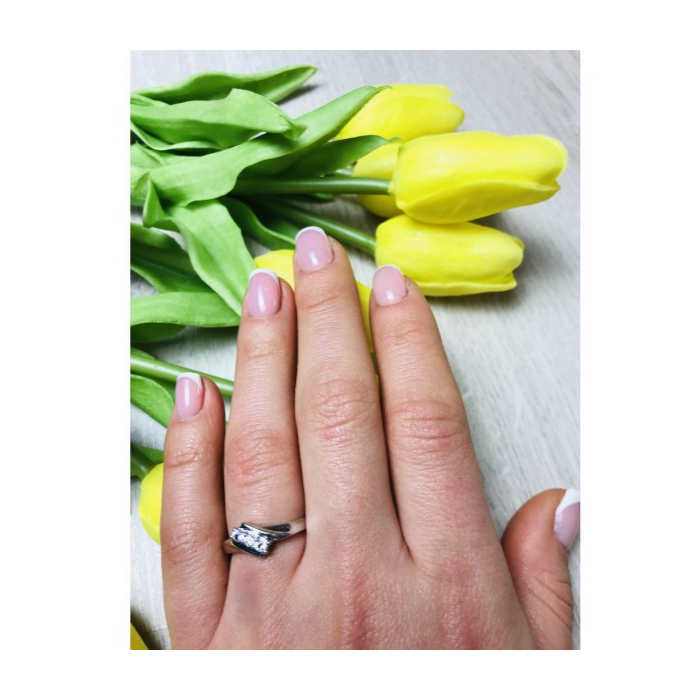 925 Sterling Silver CZ Ring Size 7