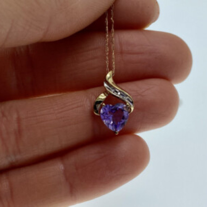 10 K Yellow Gold Amethyst & Diamond 