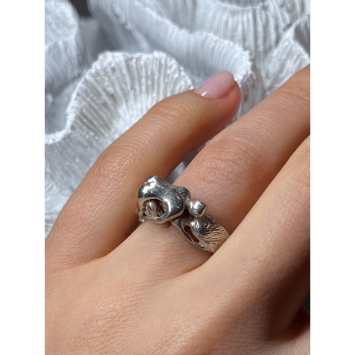 925 Sterling Silver Kamasutra Ring Size 6.5