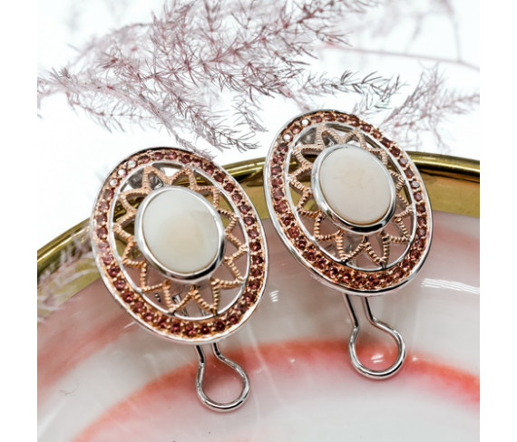 Choosing earrings for your face shape