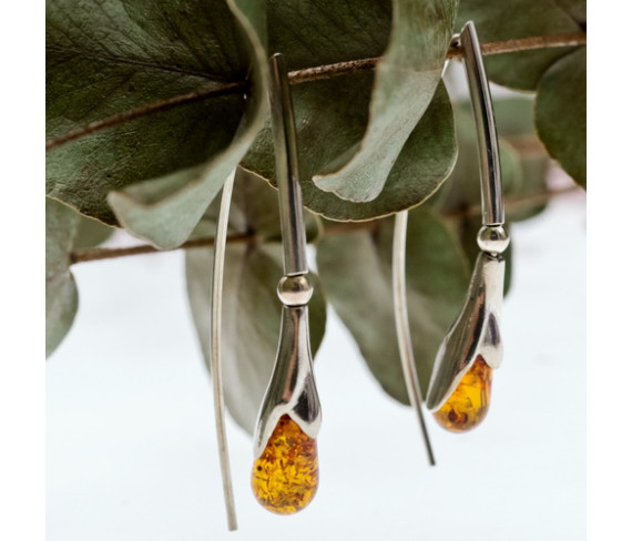 Basic jewelry that suits everyone